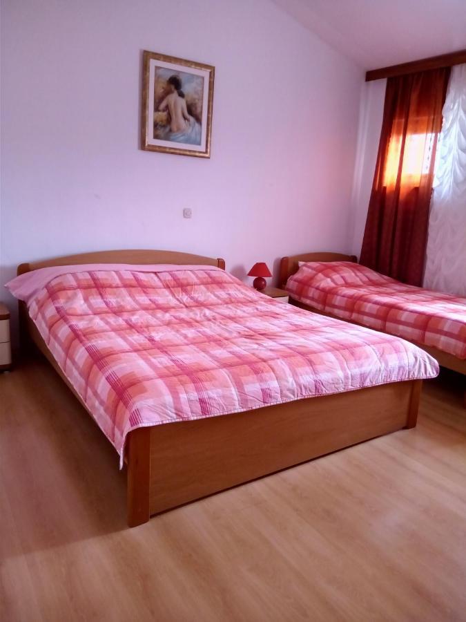 Apartmani Nikolina Razanac Ngoại thất bức ảnh